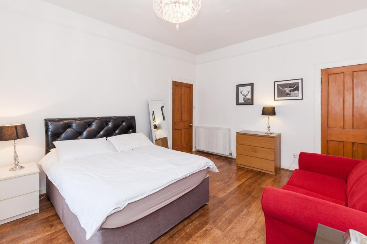 Old Town Edinburgh Apartment Close To Castle And Royal Mile ภายนอก รูปภาพ